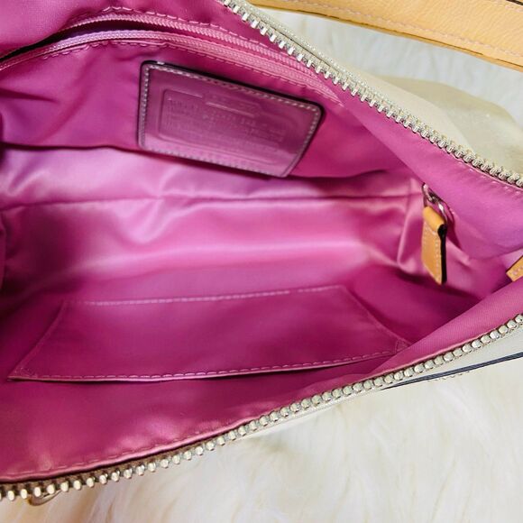 Coach Bag - Picture 11 of 12